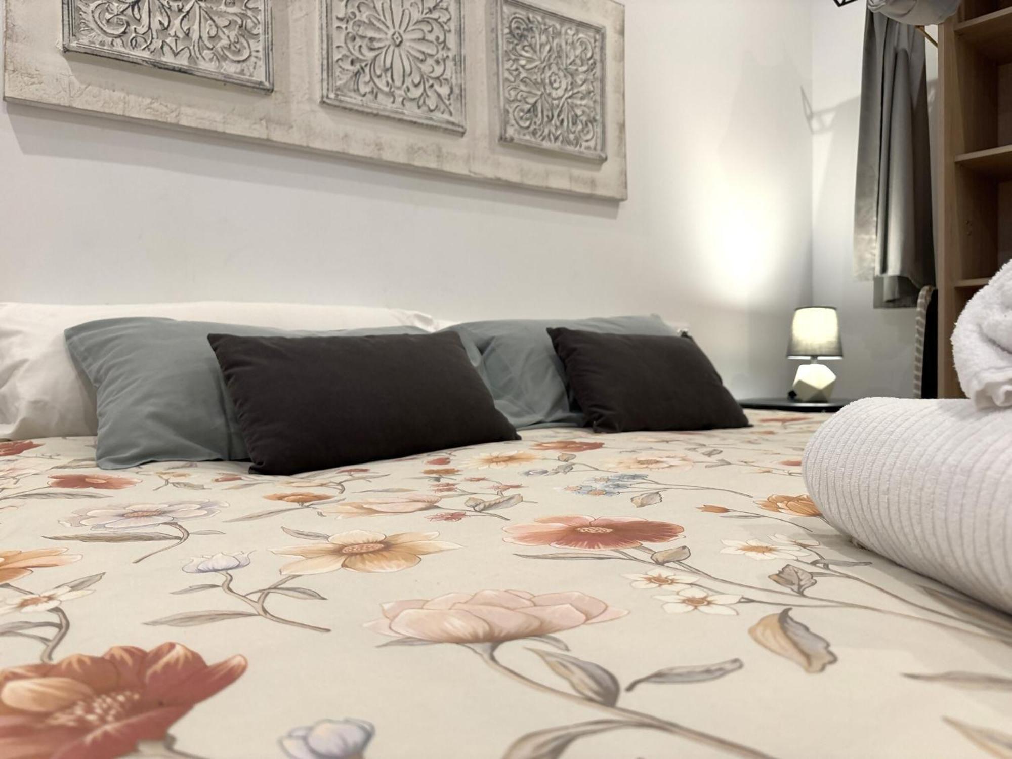 Apartamento Penaquinera En リャネス エクステリア 写真