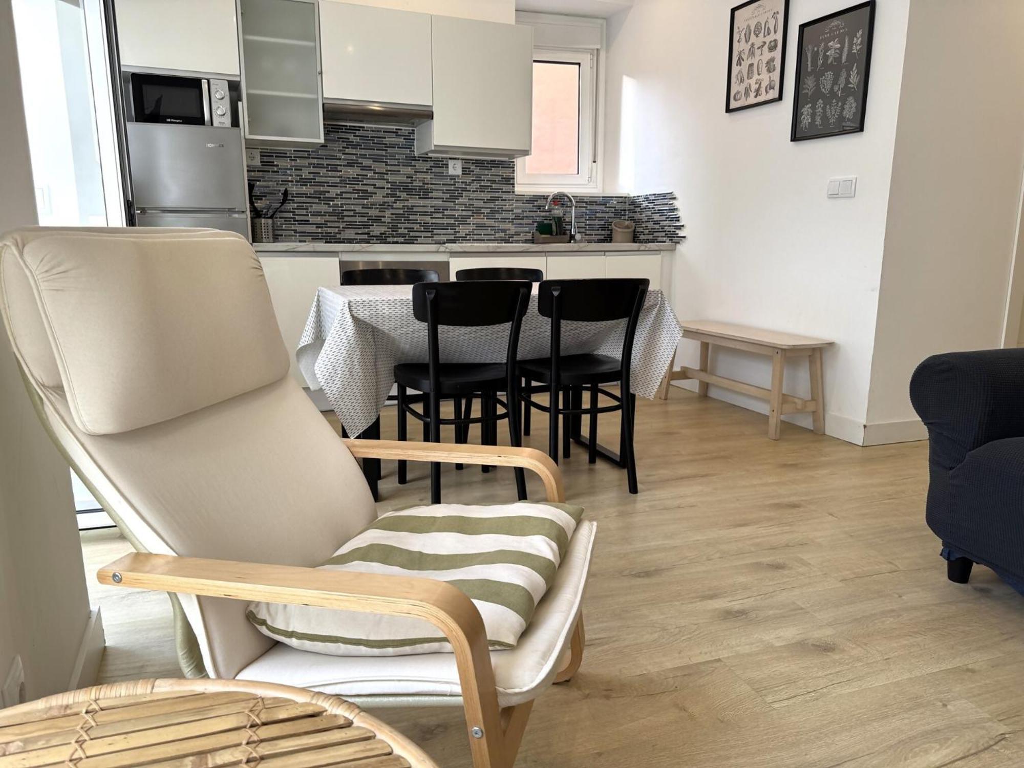 Apartamento Penaquinera En リャネス エクステリア 写真
