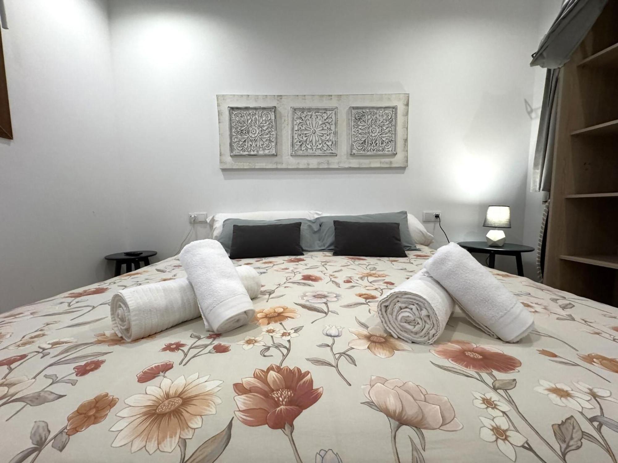 Apartamento Penaquinera En リャネス エクステリア 写真